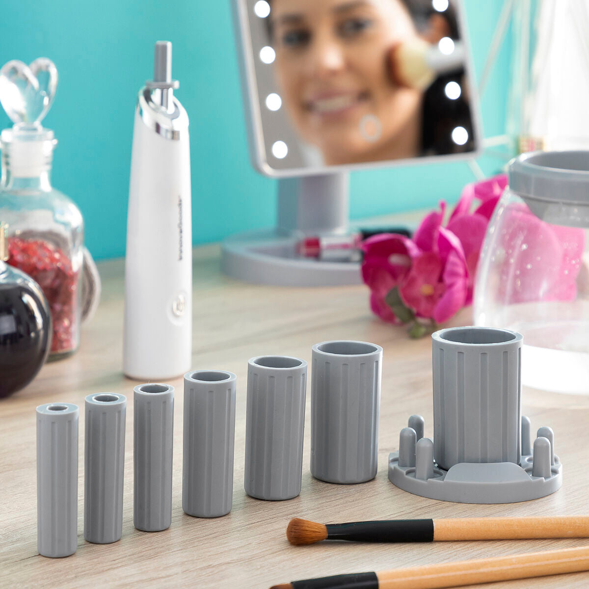 Automatic Make-up Brush Cleaner and Dryer