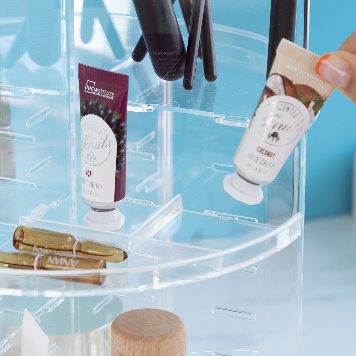 Rotating Make-up Organiser